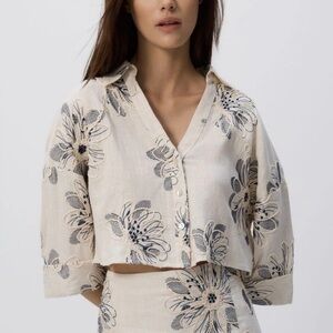 Reserved Linen Blend Cropped Shirt Short Sleeve Embroidered Floral Size S